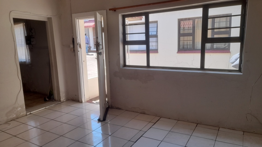 Commercial Property for Sale in Quigney Eastern Cape